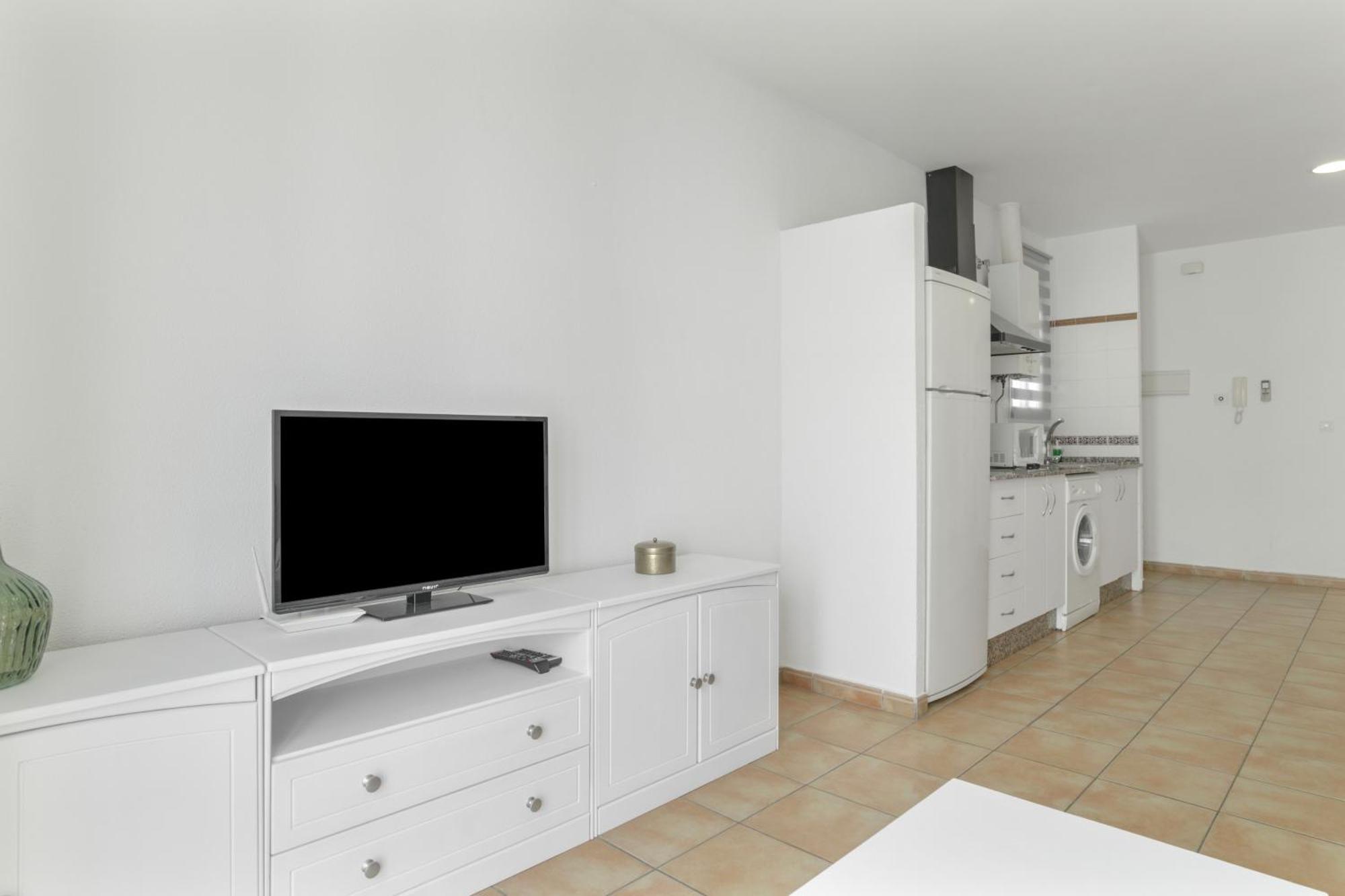 Apartamento Perez Zara 7 โกนิล เด ลาฟรอนเตรา ภายนอก รูปภาพ