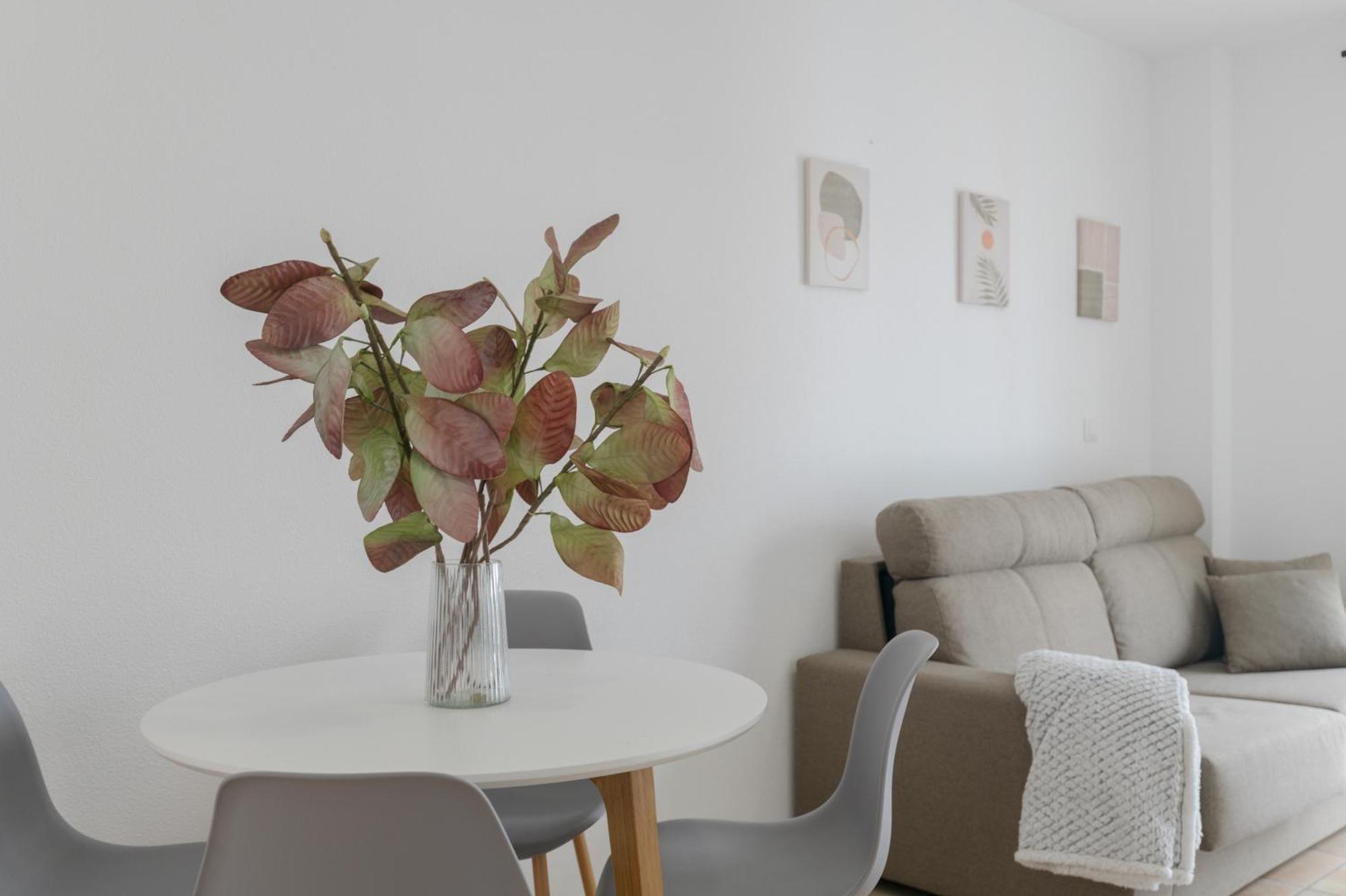 Apartamento Perez Zara 7 โกนิล เด ลาฟรอนเตรา ภายนอก รูปภาพ
